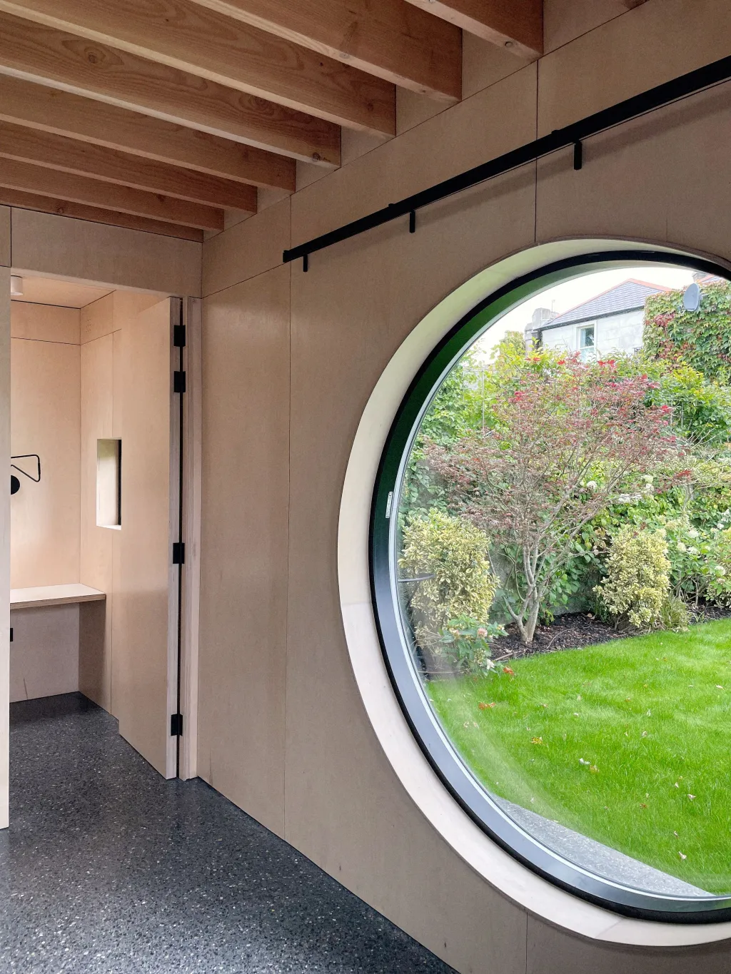 Sandycove Garden Room